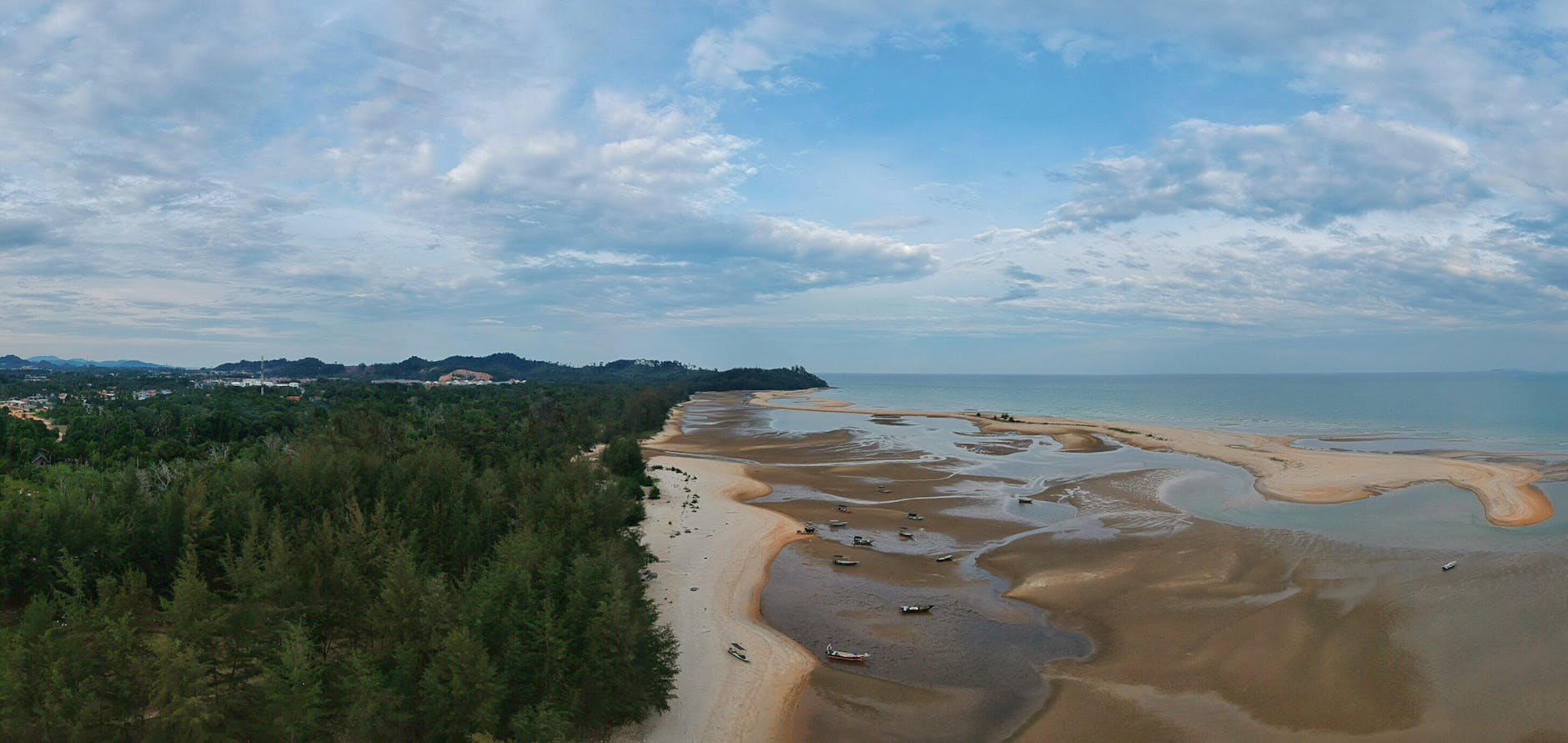 Relaxing at a pristine sandbar in the shallow waters near Key West