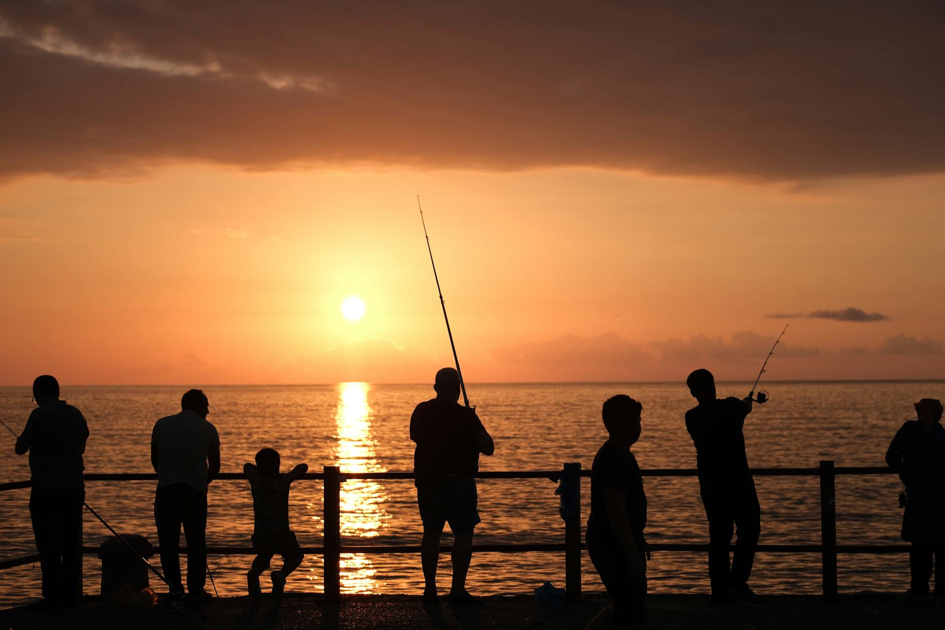 Fishing at sunset on the ocean — Key West fishing at golden hour