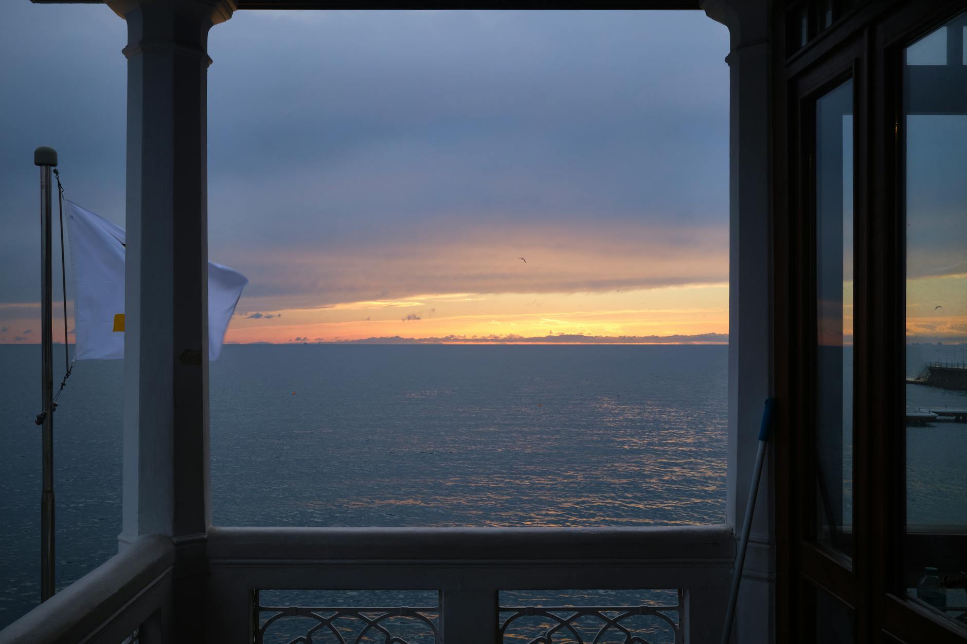 Sunset ocean view from a Key West hotel balcony — where to stay in Key West for sunset views