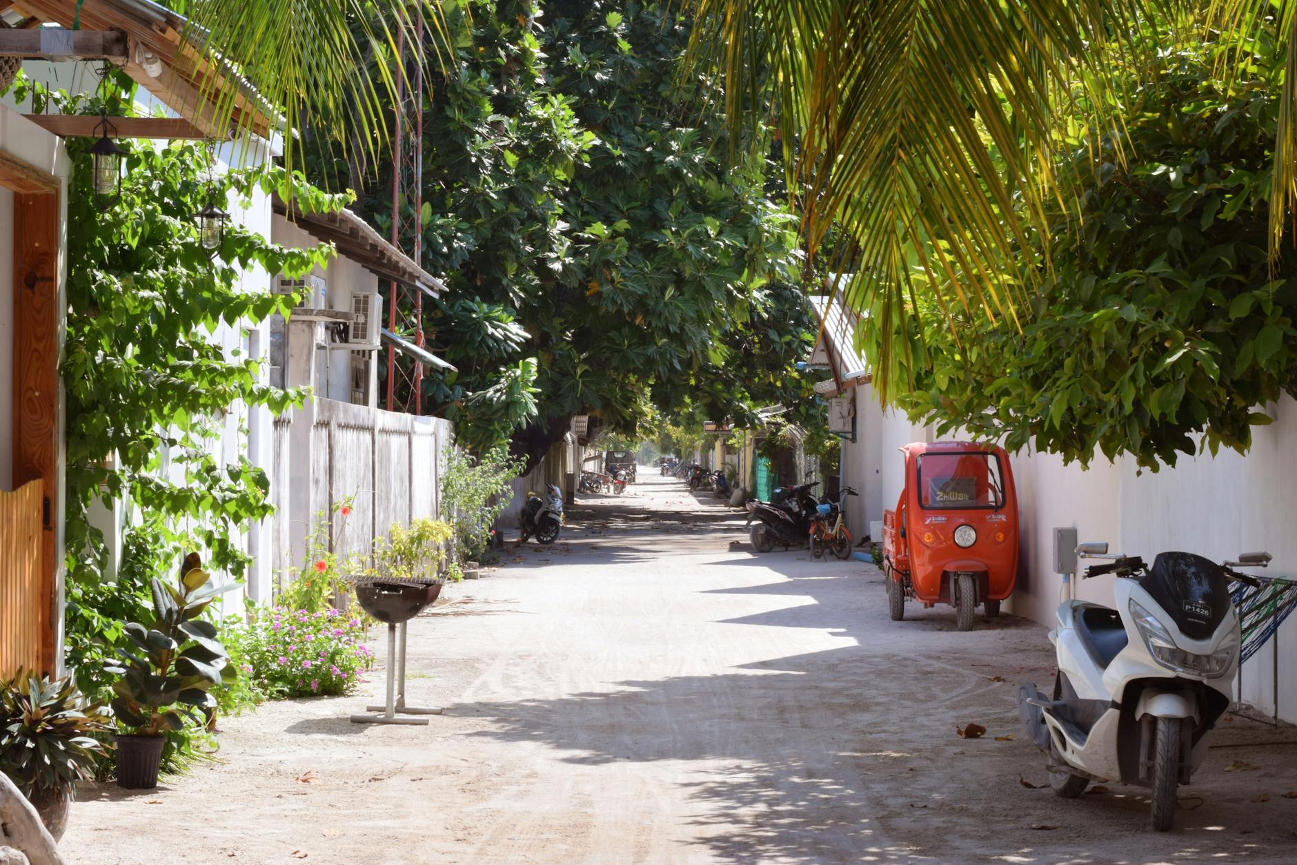Scooter rental exploring the scenic streets of Key West